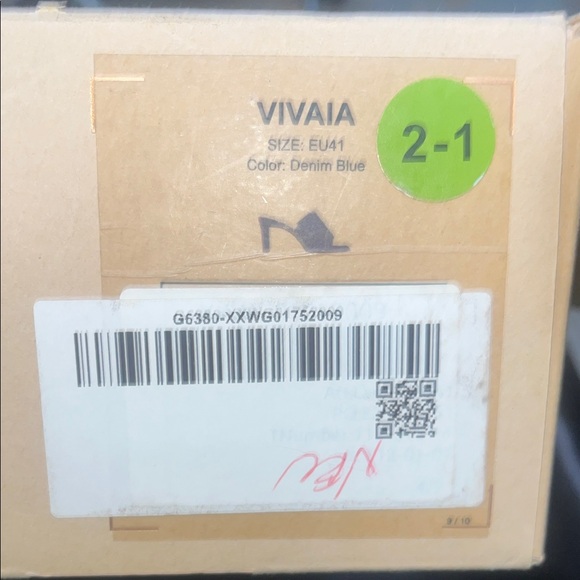 VIVAIA Square-Toe Block Heel Sandals - Picture 11 of 12